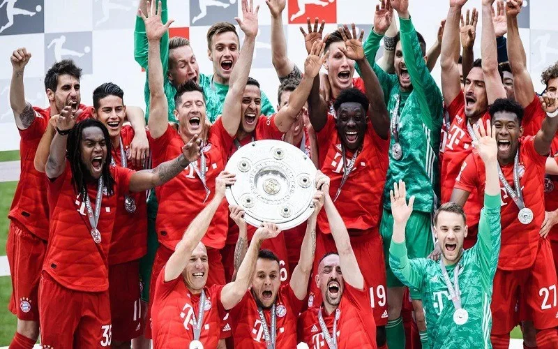 Bundesliga có bao nhiêu vòng đấu trong một mùa giải chính thức