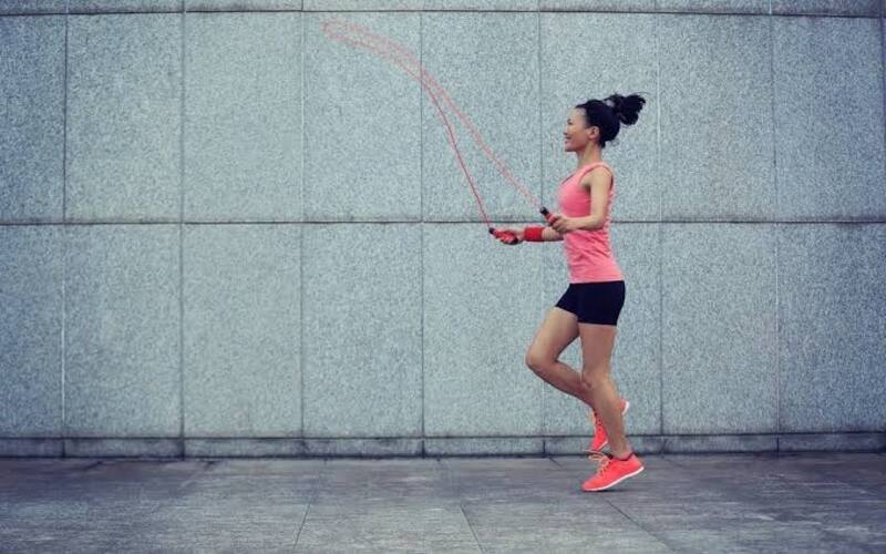 Kỹ thuật nhảy dây để đốt mỡ hiệu quả và nâng cao thể lực