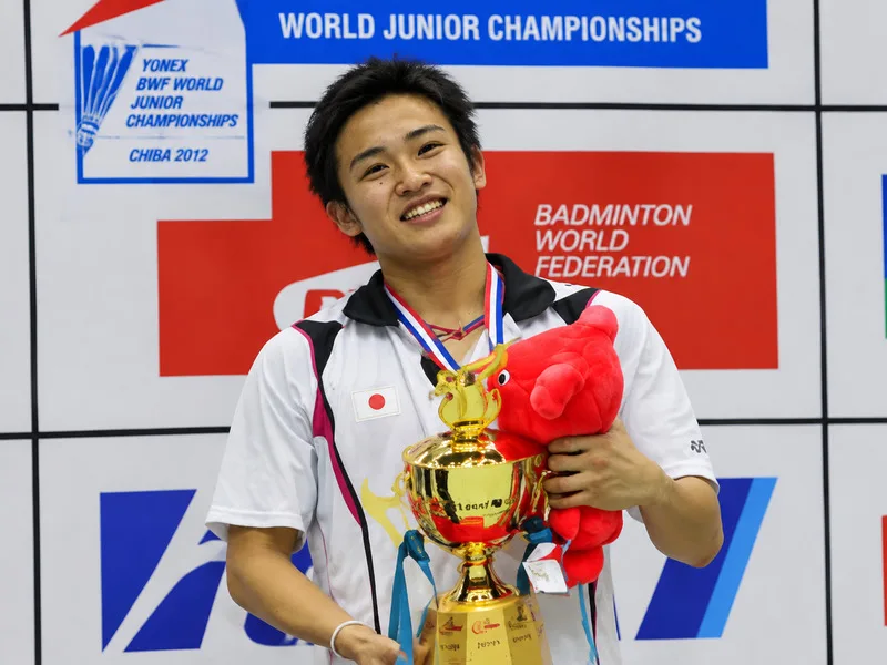 Kento Momota sớm bộc lộ tài năng cầu lông tại Nhật Bản trước khi bước lên đấu trường quốc tế.